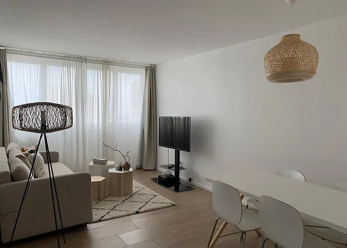Διαμέρισμα Charme Vue & Parking Παρίσι