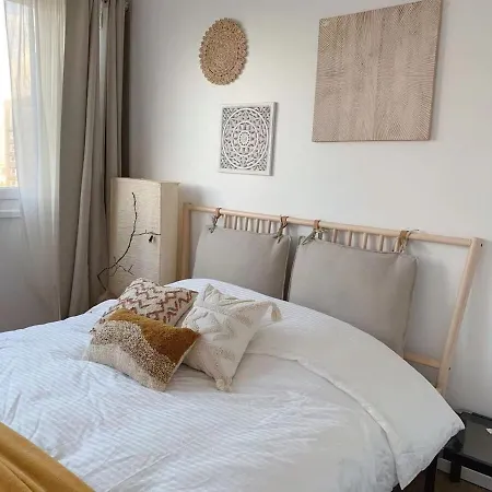 Charme Vue & Parking Apartmán Paříž